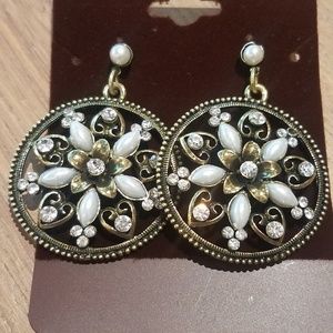 Vintage style antique floral pendant earrings
